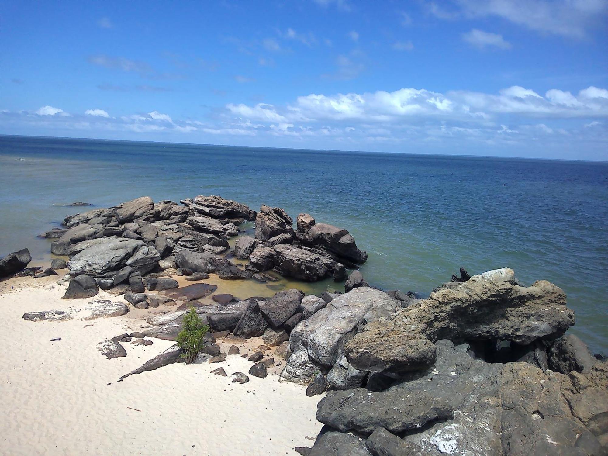 Ponta De Pedras